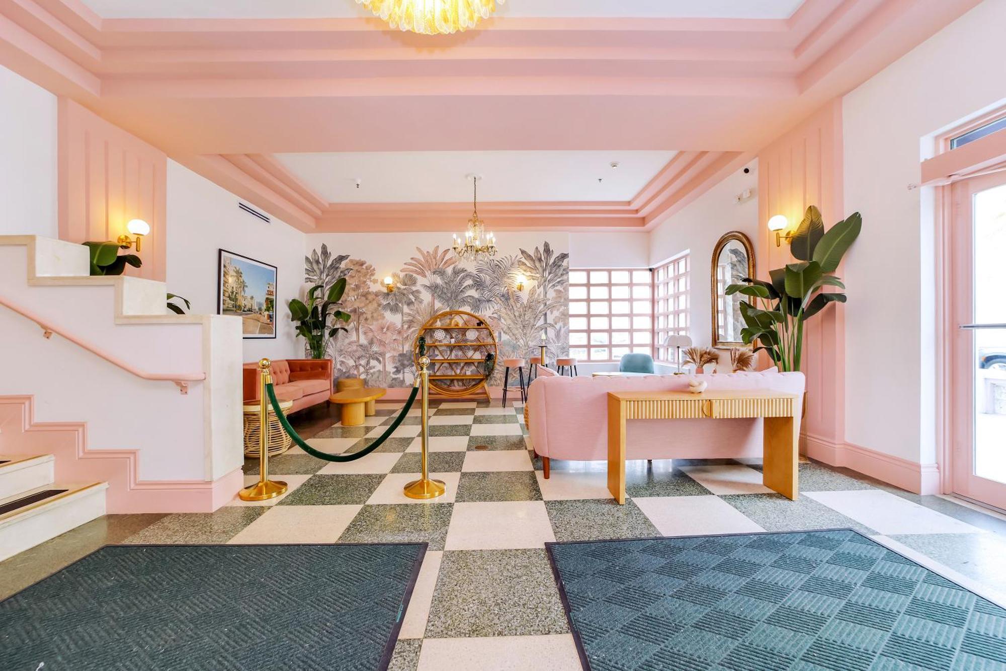 Apartahotel Ocean Spray Miami Beach