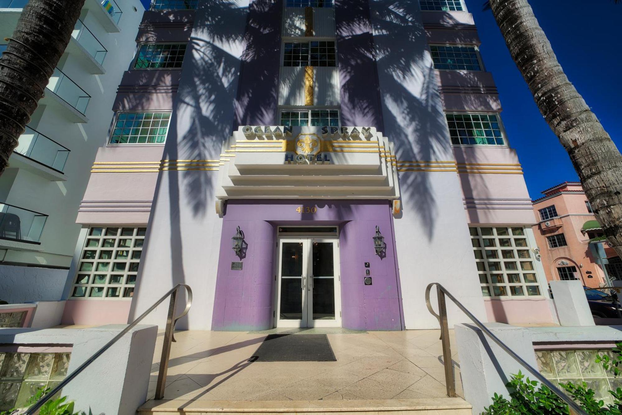 Apartahotel Ocean Spray Miami Beach